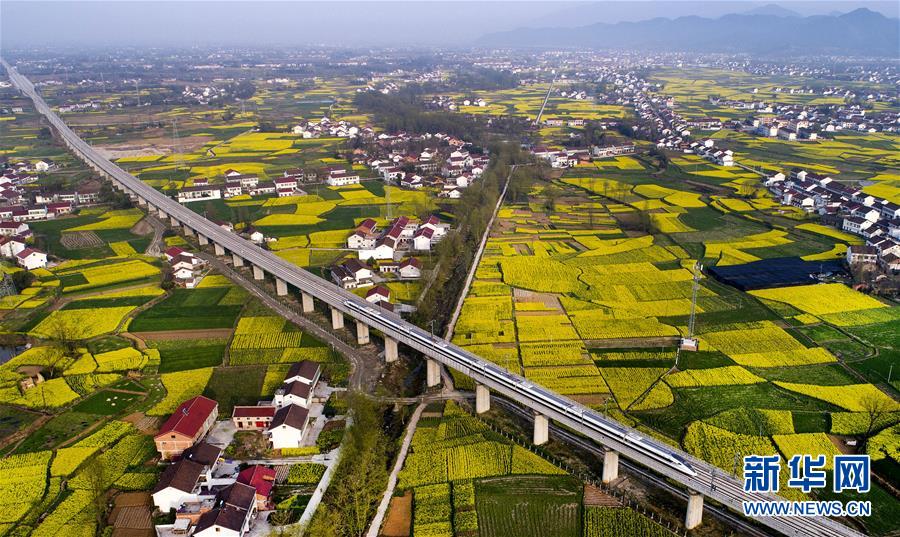 1522115539827673.jpg (新华全媒头条·习近平新时代中国特色社会主义思想在基层·改革发展新气象·图文互动)(1)改革创新潮涌动 激活发展新引擎